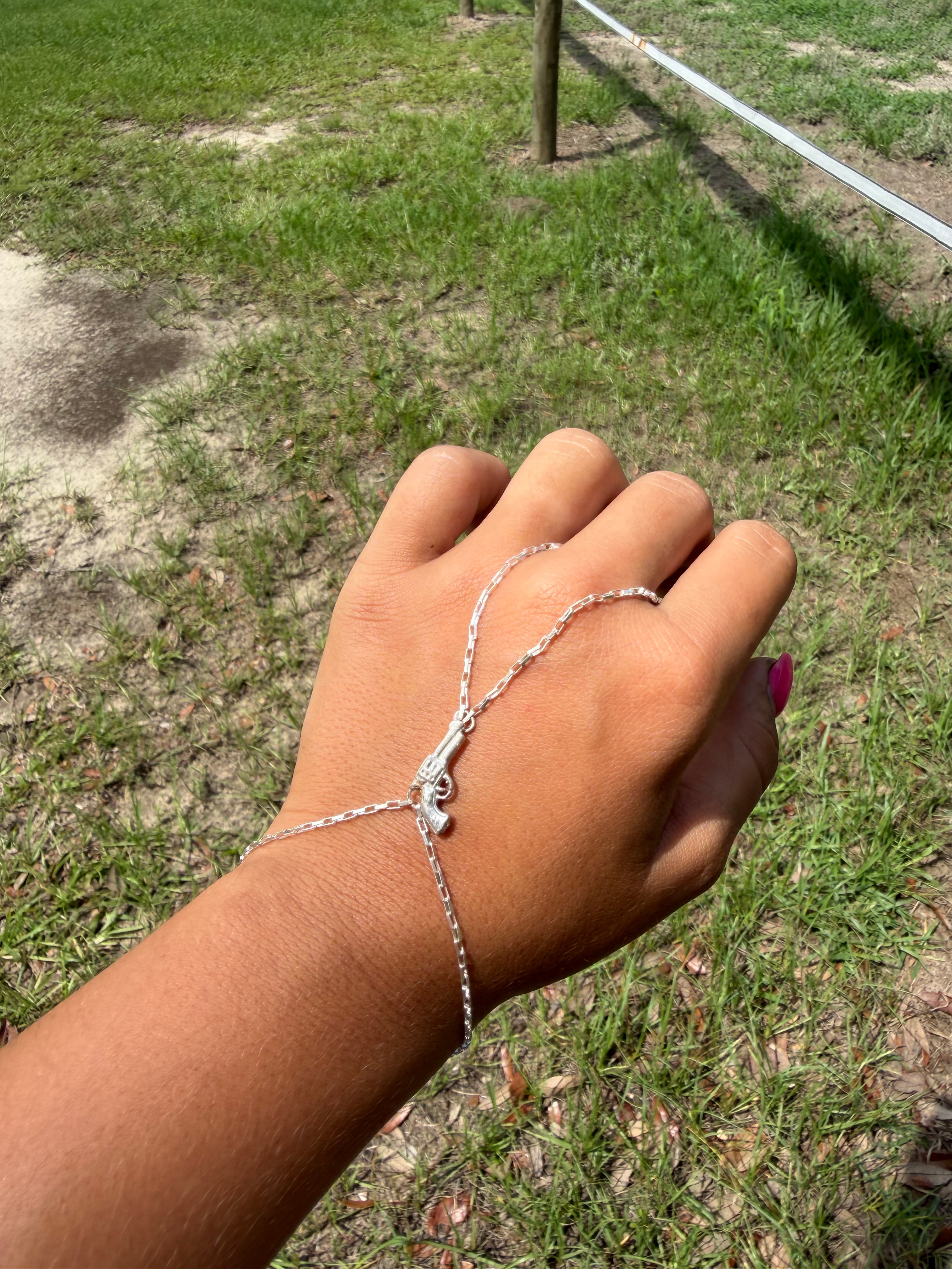 Revolver Hand Chain