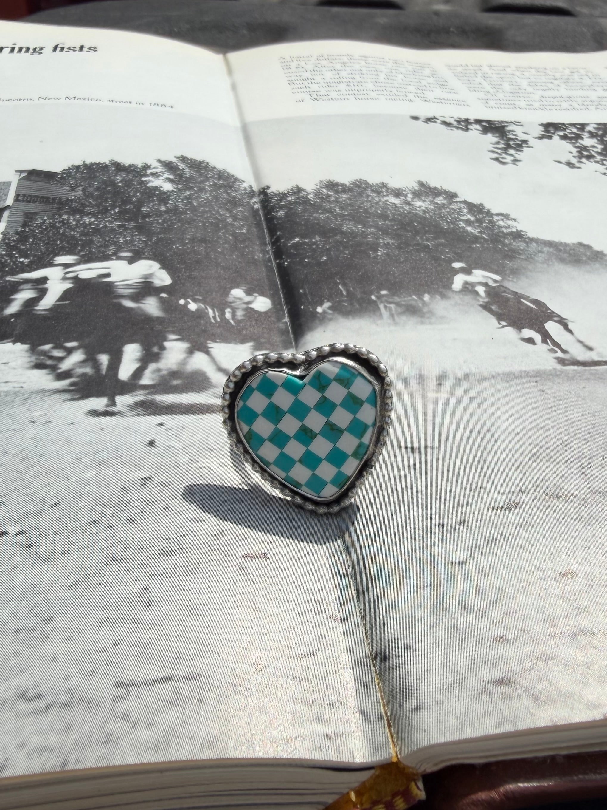 Checkered Heart Size 9