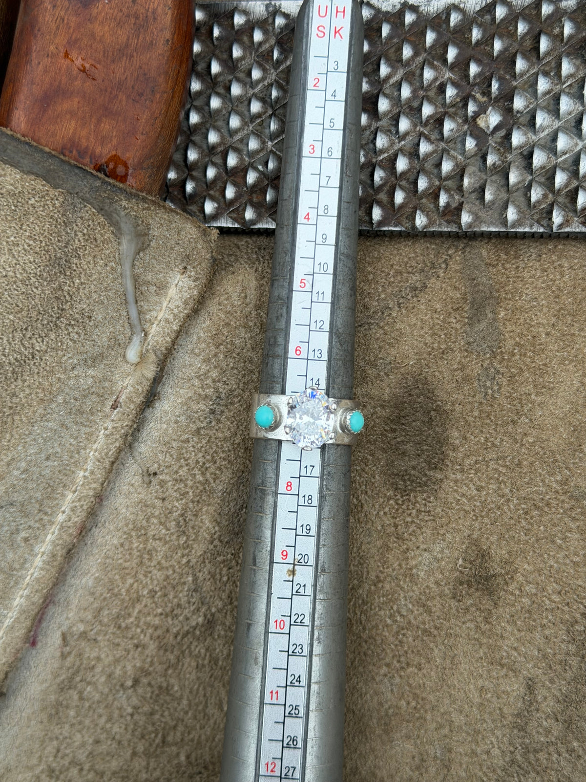 Wide Band Oval Size 7
