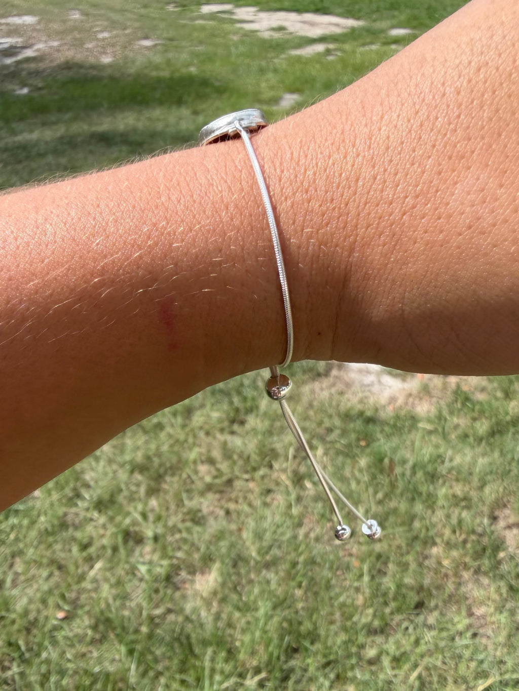 Simple Kingman Bracelet