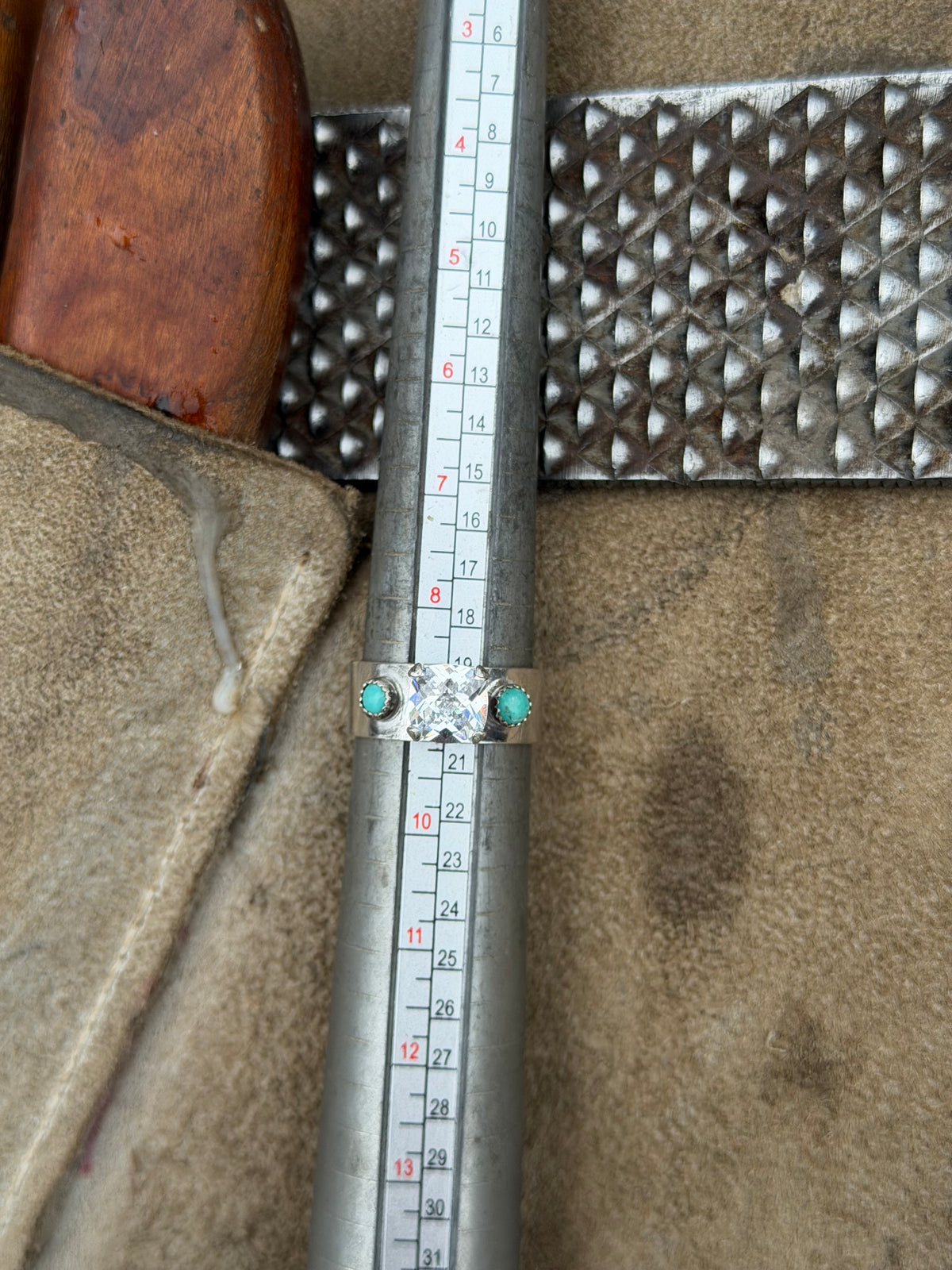 Wide Band Cushion Size 9